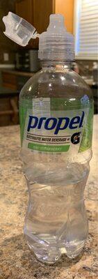 Kiwi Strawberry Water Beverage 20 Fluid Ounce Bottle