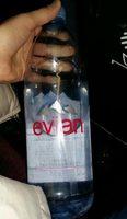 Evian Natrliches Mineralwasser 1L Report Card