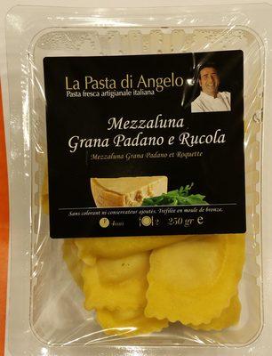 Mezzaluna Grana Padano & Roquette