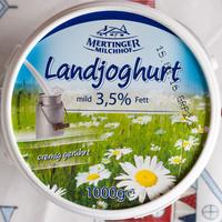 Landjoghurt Mild 3,5% Fett Report Card