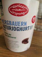 Bergbauern Naturjoghurt 0,9% Fett Report Card