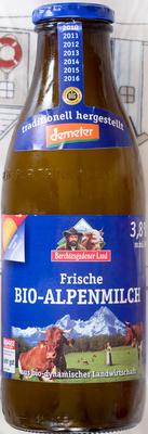 Frische Bio-Alpenmilch