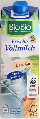 Frische Vollmilch