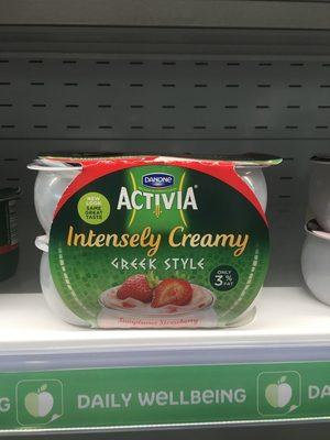 Activia Intensely Creamy Strawberry 4X110g