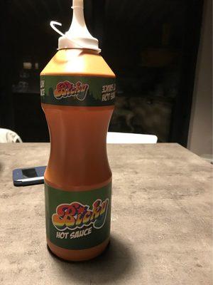 Bicky Hotsauce Tube 840 ML